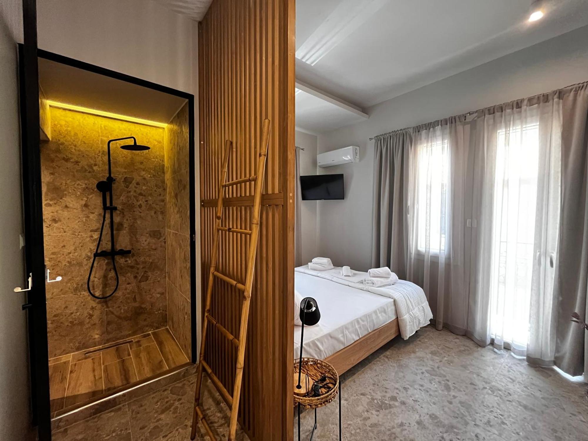 Orfeas Luxury Rooms & Studio سكوبيلوس تاون المظهر الخارجي الصورة